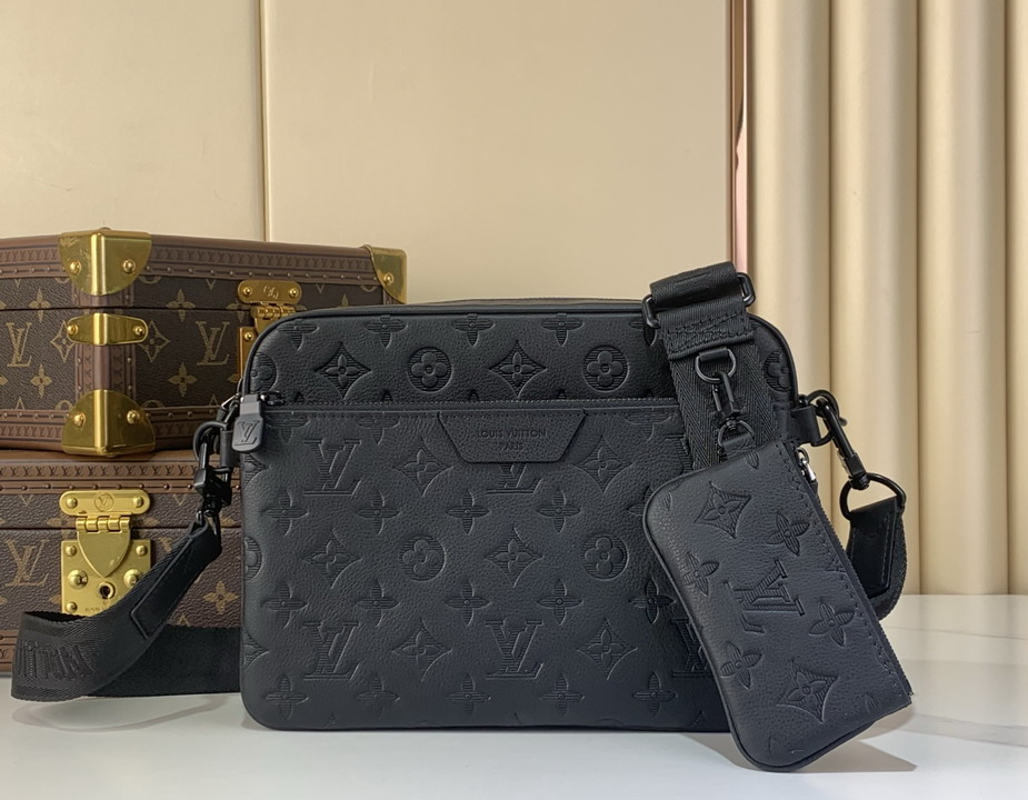 LV